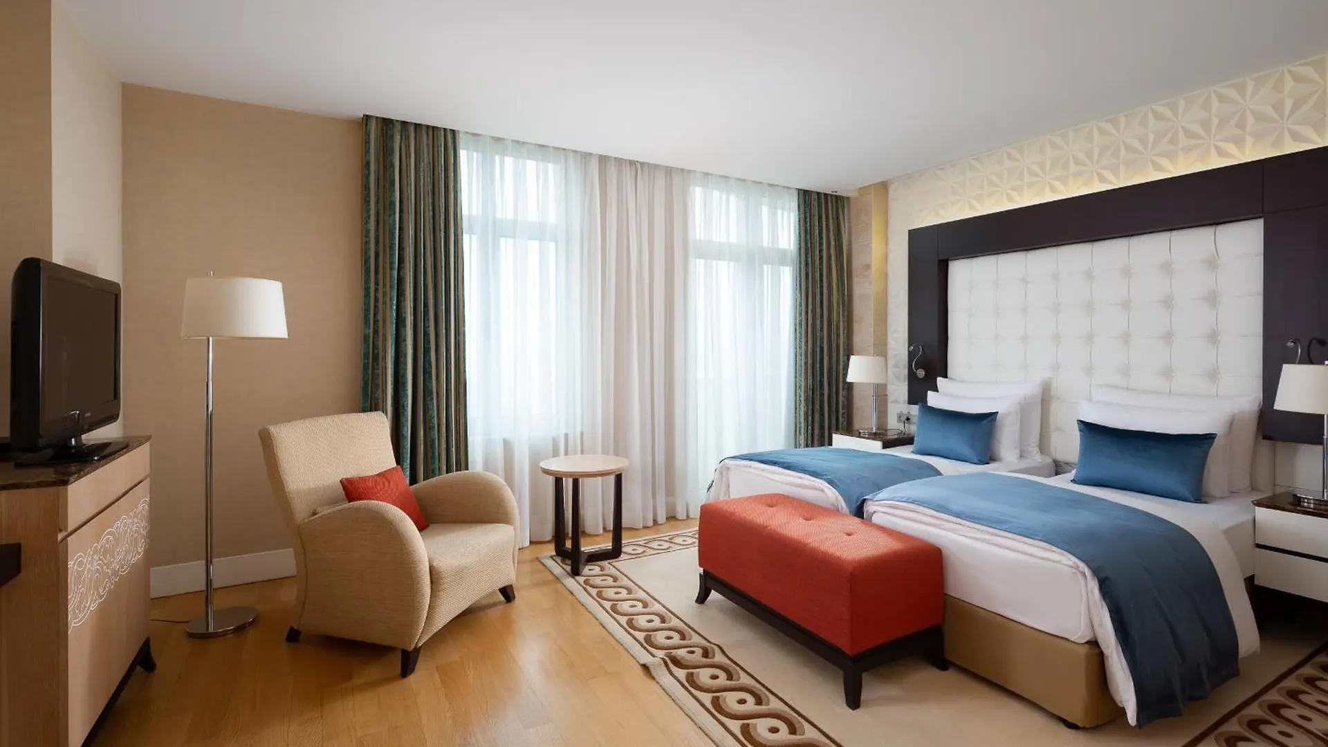 Badamdar Hotel And Residences Baku